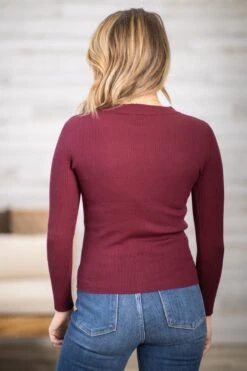 Burgundy Ribbed Lightweight Sweater -Staccato Shop 3D4A0756 ab632328 fedd 4edc bf38 aaef74bbe636