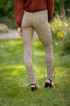 Brown And White Plaid Pull On Pants -Staccato Shop 3D4A0838 7c3f40fc 79ed 4fb0 ba39 80876f85e6b0