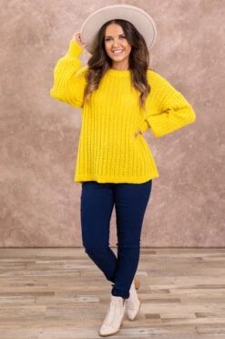 STACCATO Golden Yellow Textured Round Neck Sweater -Staccato Shop 3D4A0846 f78e9295 bdde 4423 b66a 2cfbbe8ac2f3