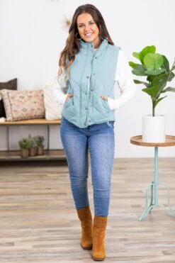 Be Cool Light Teal Diamond Quilted Vest -Staccato Shop 3D4A1340 28754241 abdc 4ba0 b526 0a4d4265a557