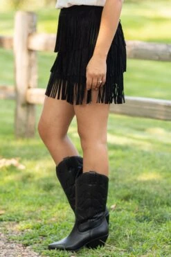 Black Faux Suede Shorts With Fringe -Staccato Shop 3D4A1353 2