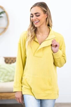 Light Yellow Green 1/4 Zip Pullover 7 Light Yellow Green 1/4 Zip Pullover -Staccato Shop 3D4A1356 068d809b bc1c 45c2 97f5 1e7f08494e27