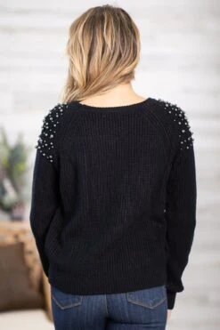 Black Studded Shoulder Sweater -Staccato Shop 3D4A1729 307e6d46 e415 4360 a9bd 1c2ff0ea7c77