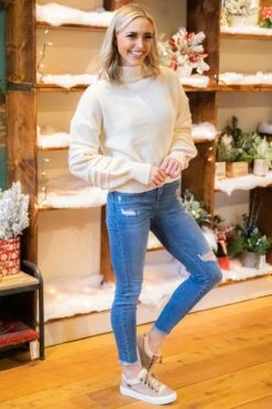 Cream Textured Balloon Sleeve Sweater 6 Cream Textured Balloon Sleeve Sweater -Staccato Shop 3D4A2036 f27da2c9 acb6 4e4d 8fb2 0022025aeebb