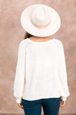 Ivory Raglan Sleeve Sweater Knit Top -Staccato Shop 3D4A2235 61a20387 5956 44fb 94a6 31f1b29b2fe2