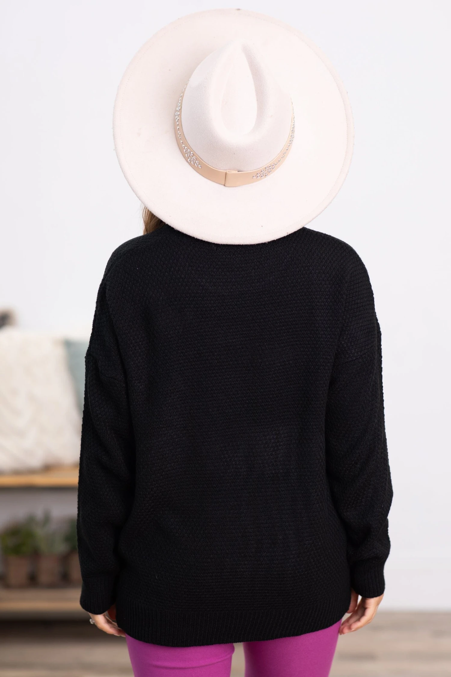 Black Ribbed Trim Round Neck Basic Sweater 6 Black Ribbed Trim Round Neck Basic Sweater - Image 4