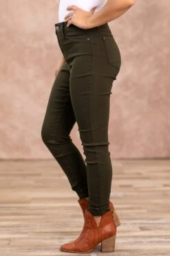 YMI Olive Hyperstretch Pants -Staccato Shop 3D4A2364 492751b3 a7bb 4aa3 a015 83cfb285eeda