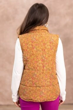 STACCATO Camel Ditsy Floral Channel Quilted Vest 9 STACCATO Camel Ditsy Floral Channel Quilted Vest -Staccato Shop 3D4A2441 3cbb3381 e65a 4f4d 900d a707847917e8