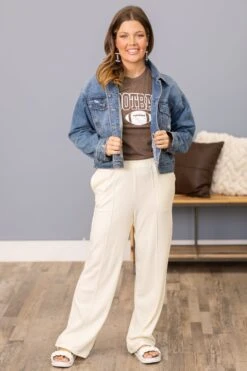 Judy Blue Lightly Distressed Denim Jacket -Staccato Shop 3D4A4338 d7211da3 c7f4 49e7 9217 b0c08a3d1d84