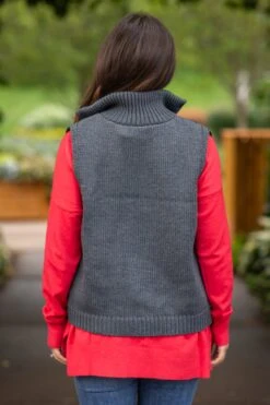 STACCATO Black Snap Front Vest With Sweater Back -Staccato Shop 3D4A5430 1d4cebc5 17f5 4b28 a965 dd0d8ac4ca18