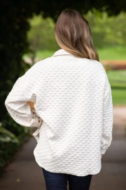 Ivory Textured Knit Shacket -Staccato Shop 3D4A5479 6c722813 51fe 4896 9c5f c360b0ff932b