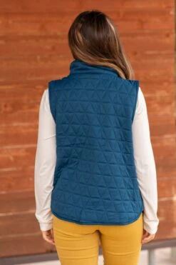 STACCATO Teal Quilted Vest 9 STACCATO Teal Quilted Vest -Staccato Shop 3D4A8968 c6c1c6cb d16c 4a56 81fd 9cbd7996aa9e