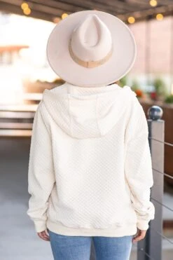 STACCATO Cream Quilted Full Zip Hooded Jacket 9 STACCATO Cream Quilted Full Zip Hooded Jacket -Staccato Shop 3D4A9327 63e7ee44 51fe 4db3 a0ba 73189a737b58