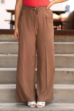 Brown Elastic Waist Wide Leg Pants -Staccato Shop 3D4A9600 bb161256 f1a3 4a65 b34c 4ac0ffa105ce