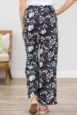 STACCATO Black And White Leaf Print Wide Leg Pants -Staccato Shop BlackandWhiteLeafPrintWideLegPants3